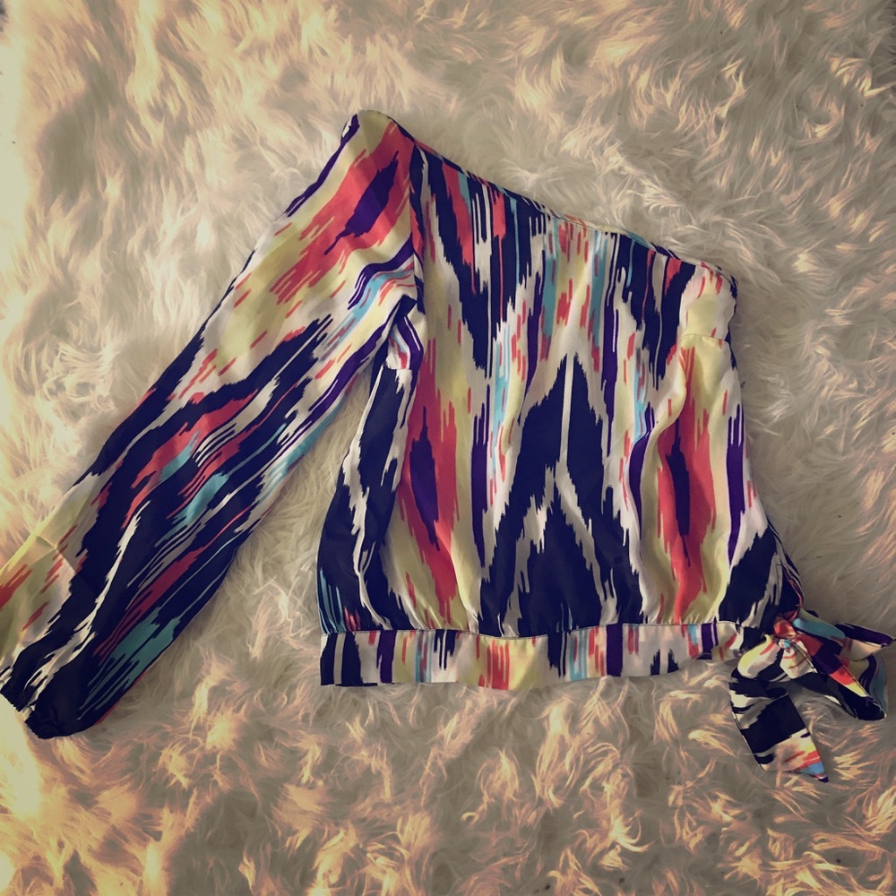 One shoulder blouse